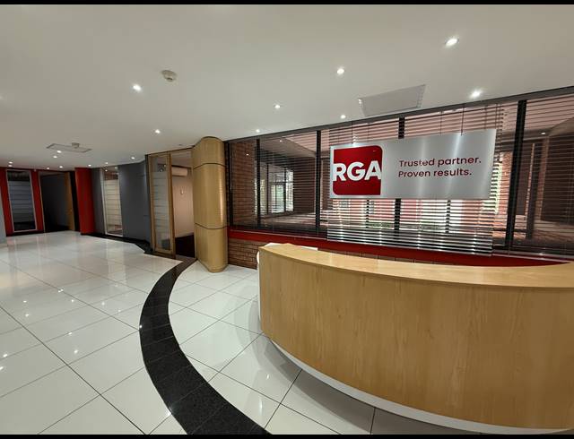 688M² OFFICE TO LET IN PARKTOWN